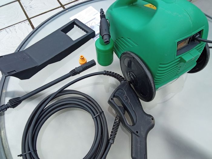 Power Washer 1,650 Watt.