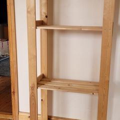 shelving unit