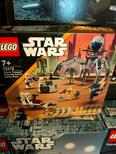75372 LEGO Star Wars The Clone Wars Clone Trooper & Battle Droid Battle Pack
