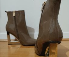River Island - Beige Faux Leather High Heels