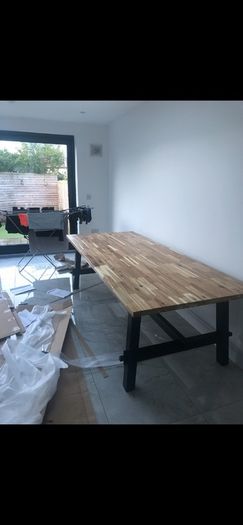6 Seater Kitchen Table and 2 benches