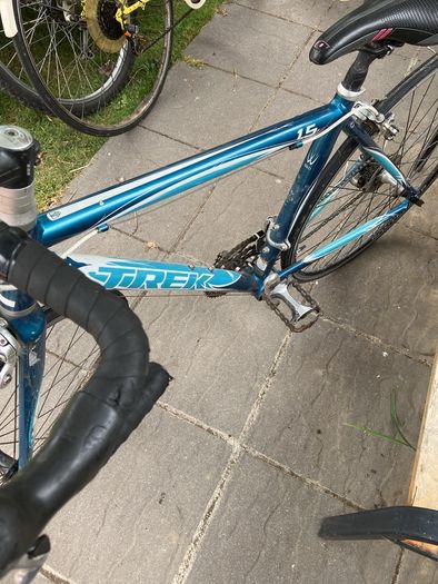 trek road bike