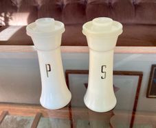 Vintage Tall 1970s MCM Atomic Retro Tupperware Salt and Pepper Shakers