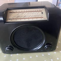 Vintage Bush DAC90 Radio