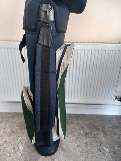 Golf king Golf bag with stand.