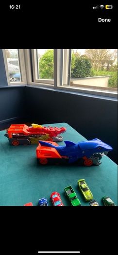 Hot Wheels Mega Garage Bundle Excellent Condition