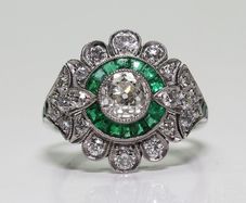 Art Deco Style Emerald Stone Silver Ring