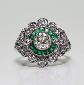 Art Deco Style Emerald Stone Silver Ring