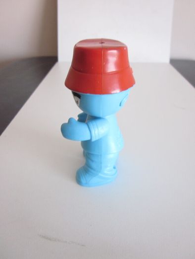 McDonalds Happy Meal Toys Blue- Street Doodz Boys  Figure 2008