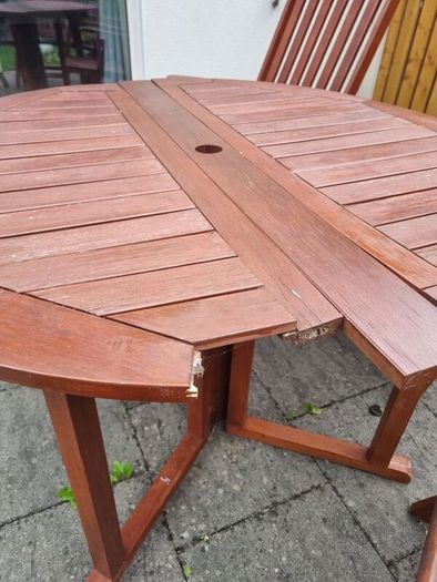 Garden Table & Chairs