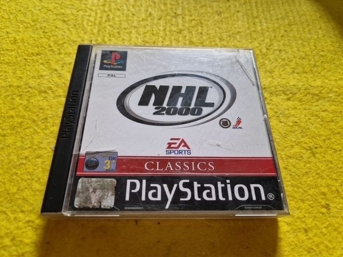 NHL 2000  PlayStation1 ps1 PlayStation2 ps2 games Original