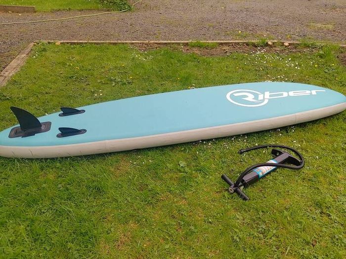 Can post Riber paddle board