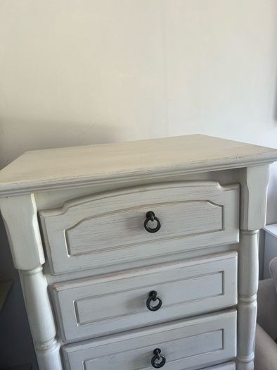 Bedroom 7 drawers