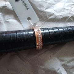 rose gold rings from knight and day