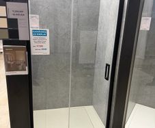 Shower Door & Tray