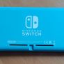 Nintendo Switch Lite + case Image 2