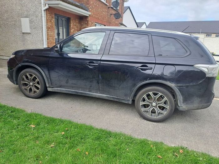 Mitsubishi Outlander 2015