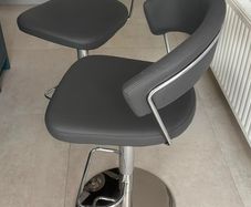 Chrome / Leather Adjustable kitchen Stools