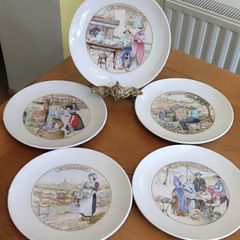 Apilco porcelain cheese set for 5