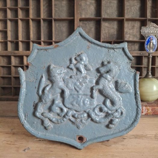 Antique Coat of Arms