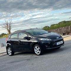 2010 Ford Fiesta