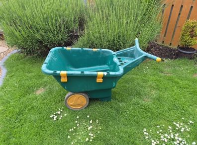 wheel barrow plastic