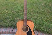 Yamaha F310 Acoustic Guitar