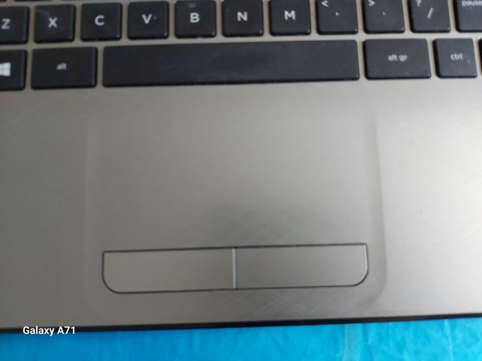 HP 14 inch Laptop, silver, Model 14-ac11na, Intel Pentium CPU 3825U, 1.9GHz, 2 GB Ram, 500GB HDD, Windows 10, Microsoft Edge, Chrome