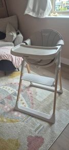 Mash high chair with newborn insert