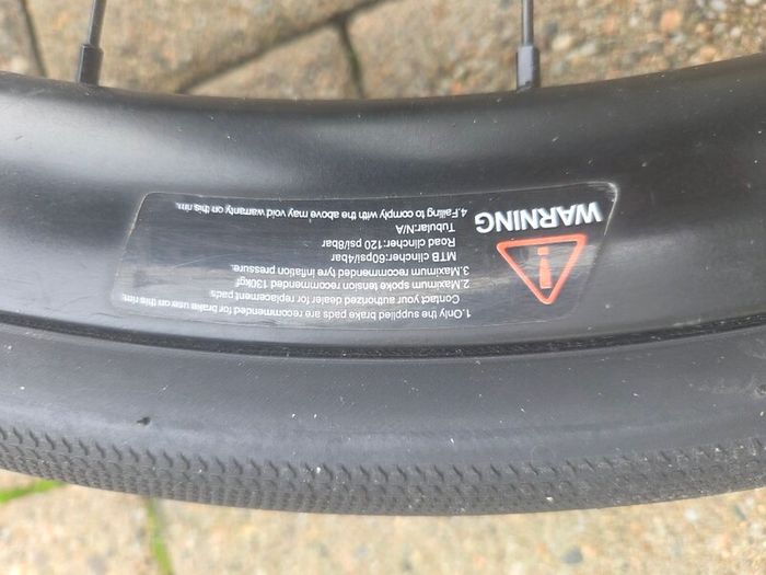 carbon wheel