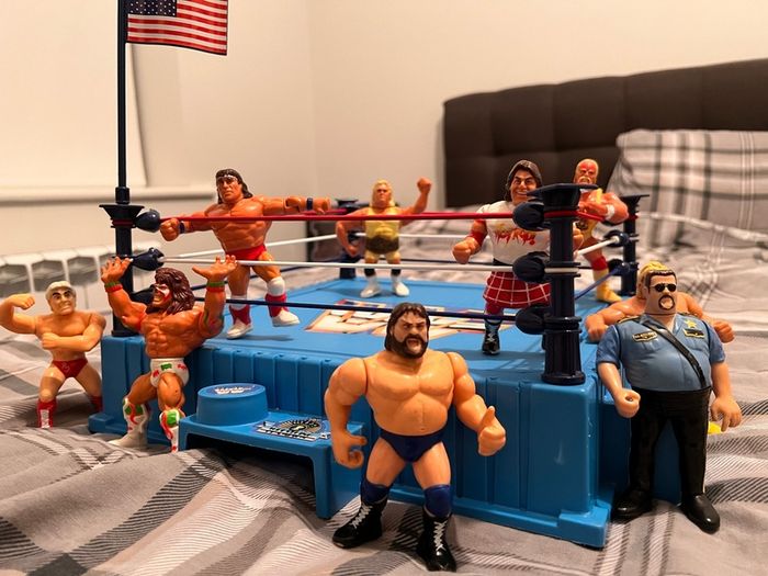 WWF Hasbro ring, 1 boxed used and 1 loose used + figures