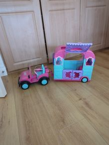 Barbie jeep and trailer