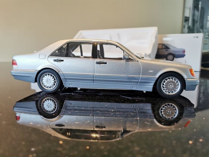 PRICE DROP Mercedes W140 S Class 1:18 model
