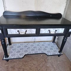 console table