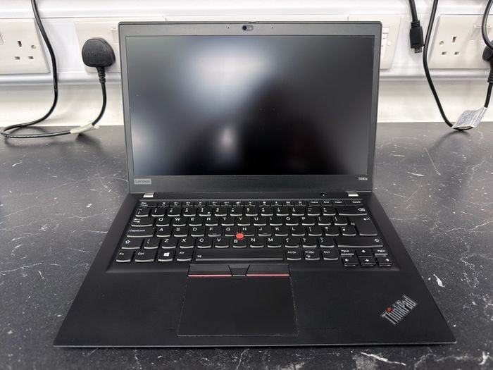 Lenovo ThinkPad T490s