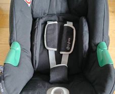 Baby car seat