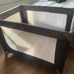 Travel Cot with carry bag