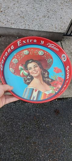 Corona metal tray ,,nice condition, few marks with age ,buyer collects or pays postage, see pictures for condition, sold as is