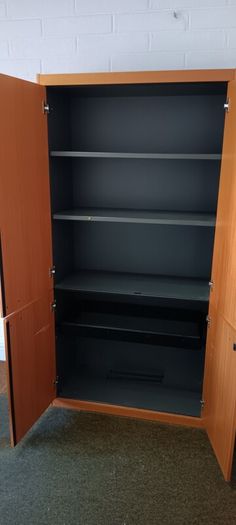 Filling cabinet