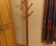 Free Standing Coat Hanger