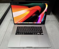 Apple MacBook Pro 16-inch 2020 Intel i7 16GB 500SSD A2141 Touch Bar - Radeon Pro MS OFFICE
