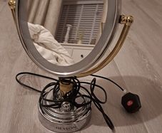 Vanity Mirror (Light not working)