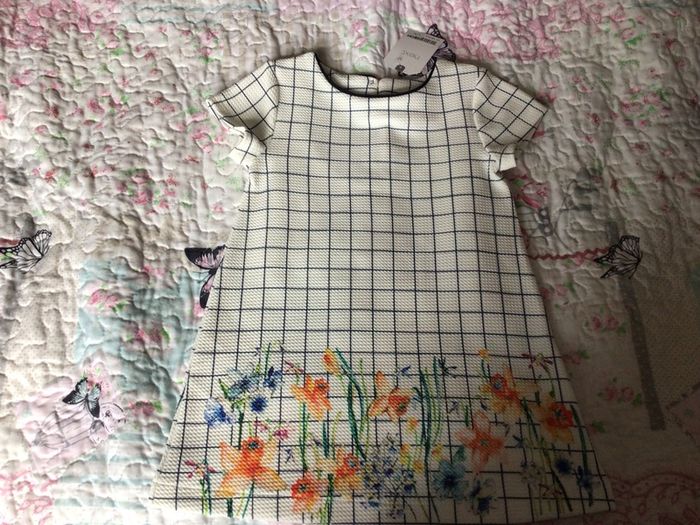 Baby Girls Spring summer dress age 12/18 Mths BNWTS