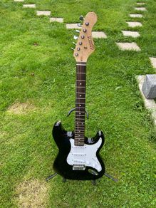 Electric guitar