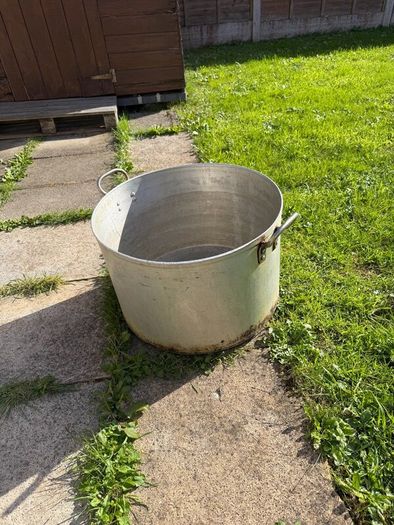 Pot