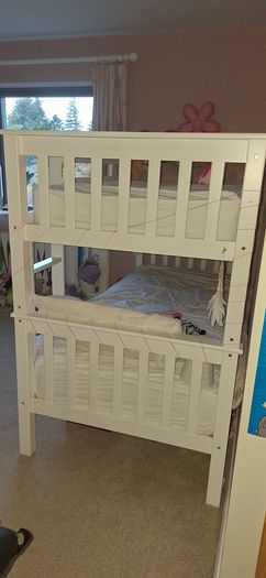Solid wood bunk beds