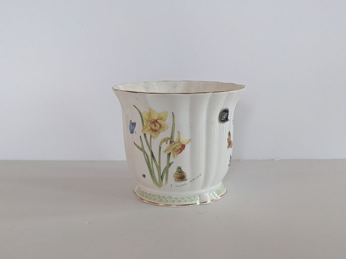 Breda Waltons Innisfree Royal Tara Vase