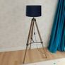 Tripod lamp Image 2