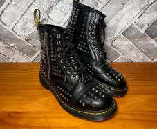 Dr Martens 1460 Ladies Black Smooth Studded Atlas Leather Punk Goth Zip Boots UK6 EU39