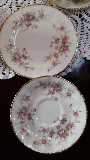 Paragon "Victorian Rose " tea set